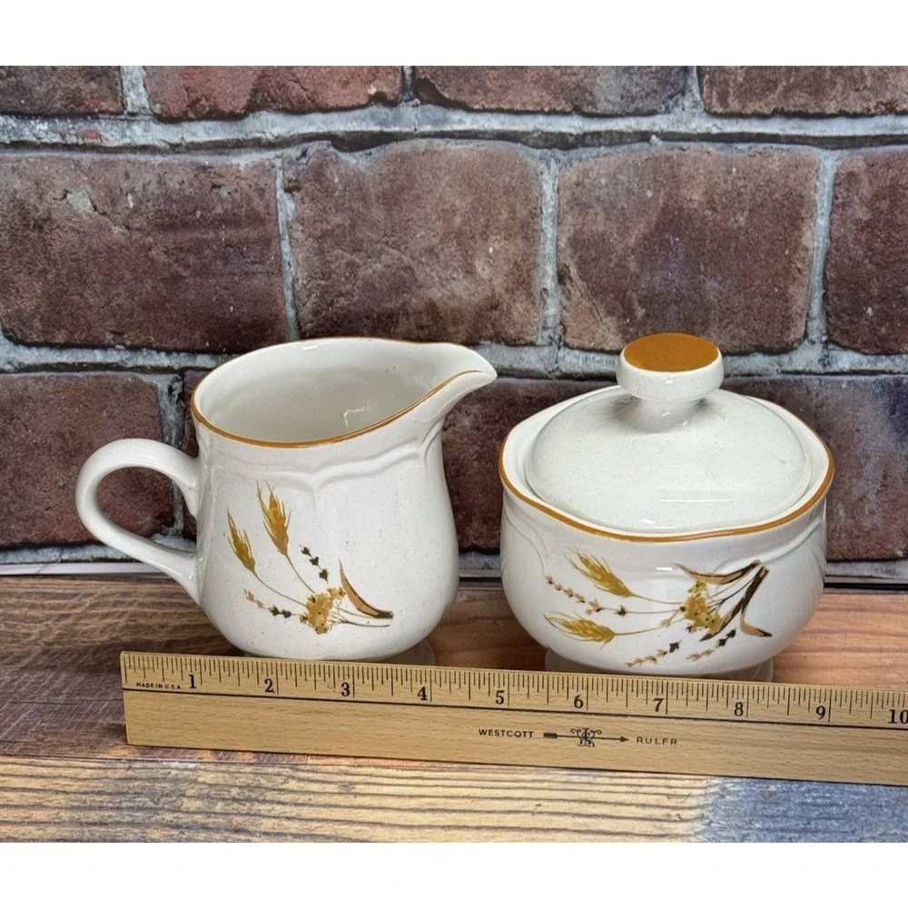 Vintage 1970s Sangostone Autumn Wheat Creamer‎ & Sugar bowl w Lid Set Korea